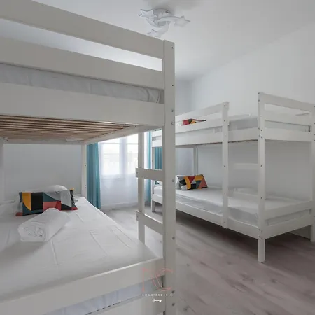 *disneyland-paris* 8personnes, Parking, Wifi Appartement